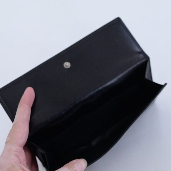 Vintage Gucci Black Leather Long Bifold Flap Silver-Tone Hardware Wallet - Picture 11 of 16